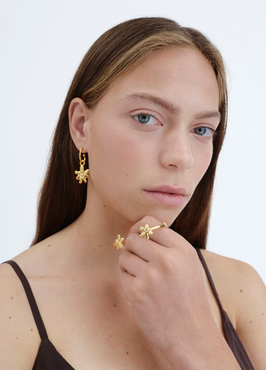 Altın Kaplama Gümüş Küpe Seti - Gülen Çiçek