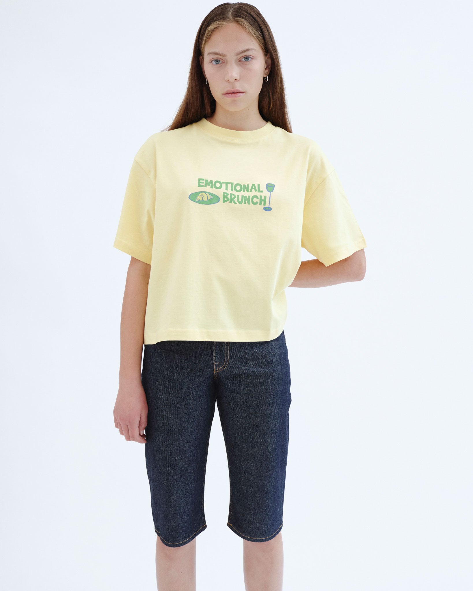 EMOTIONAL BRUNCH Oversize Tişört